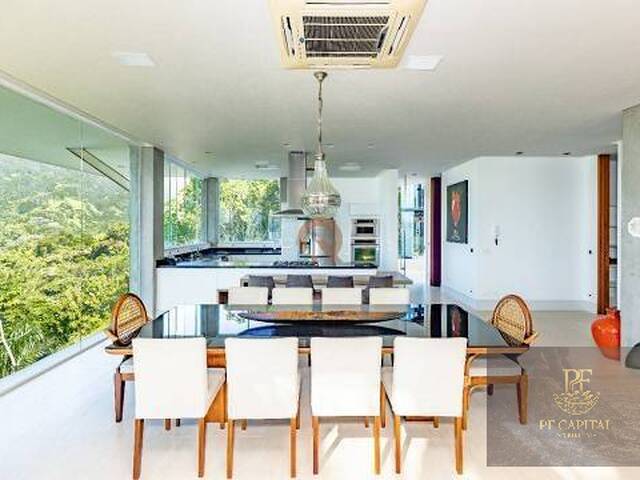 Mansão para Venda em Ubatuba - 5